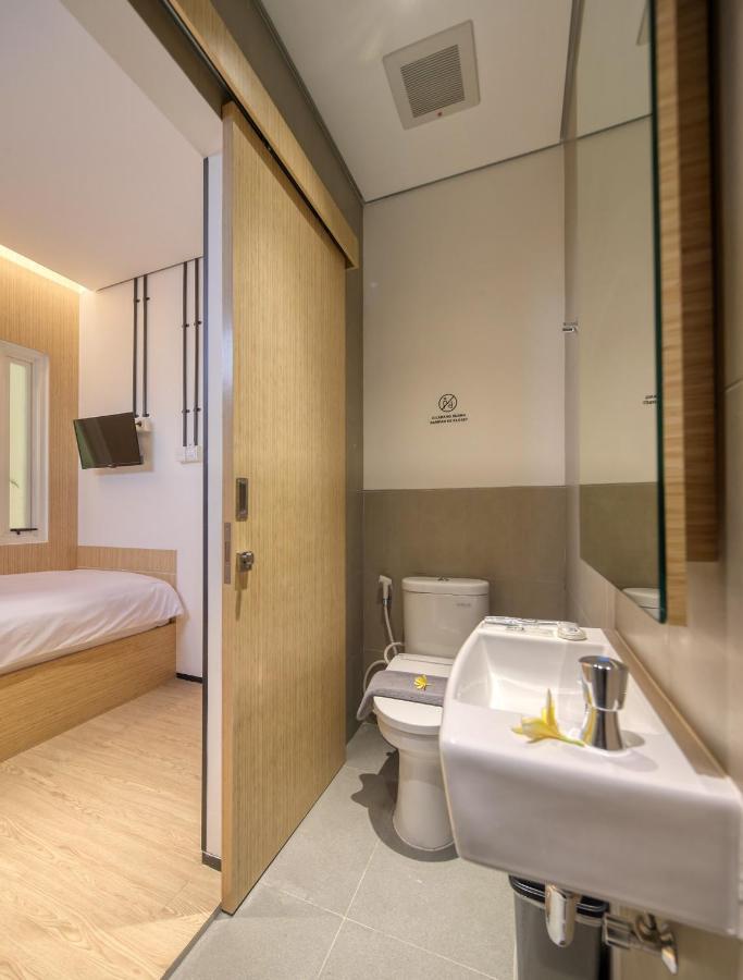 Hotel Cool Living Jakarta Exterior foto