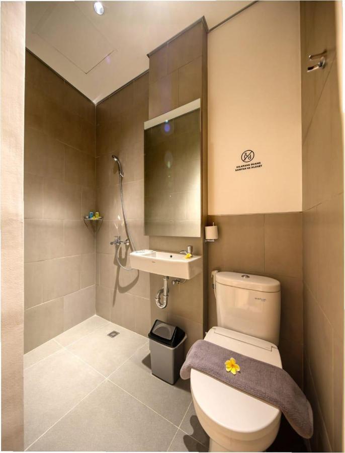 Hotel Cool Living Jakarta Exterior foto